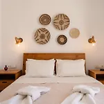 Eclipse Naxos Апарт-отель