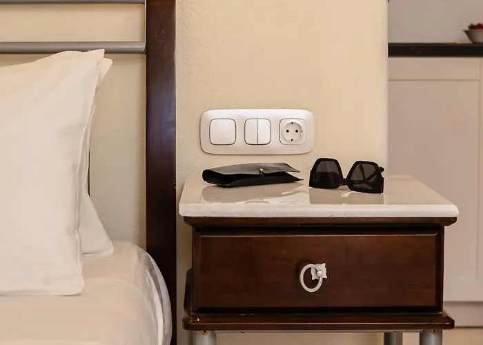 Eclipse Naxos Aparthotel 3*