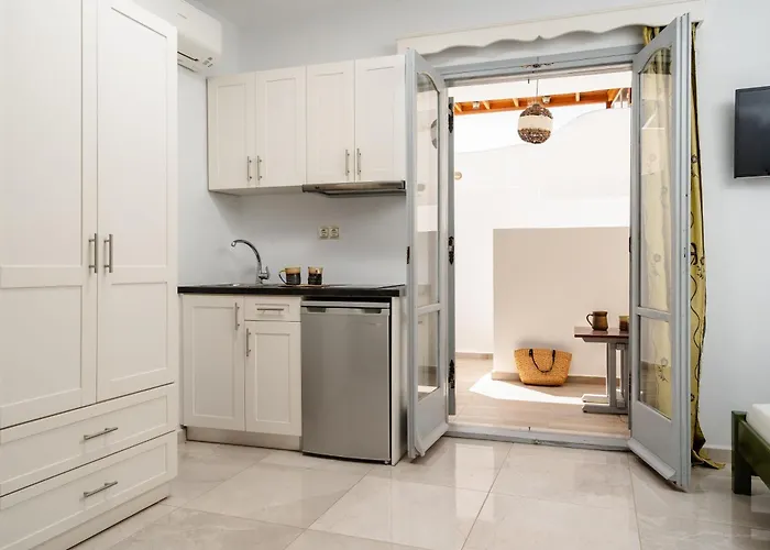 Eclipse Naxos Aparthotel